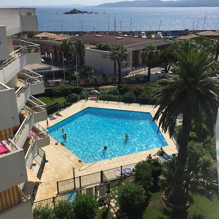 Studio 127, Vue Mer Et Piscine, Port Santa Lucia Сен-Рафаель Екстер'єр фото