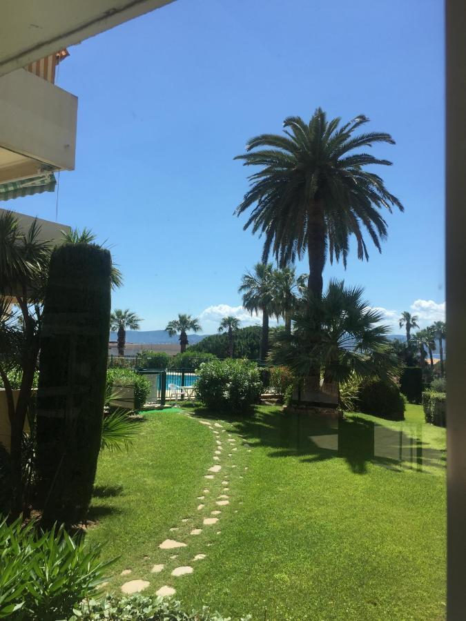 Studio 127, Vue Mer Et Piscine, Port Santa Lucia Сен-Рафаель Екстер'єр фото
